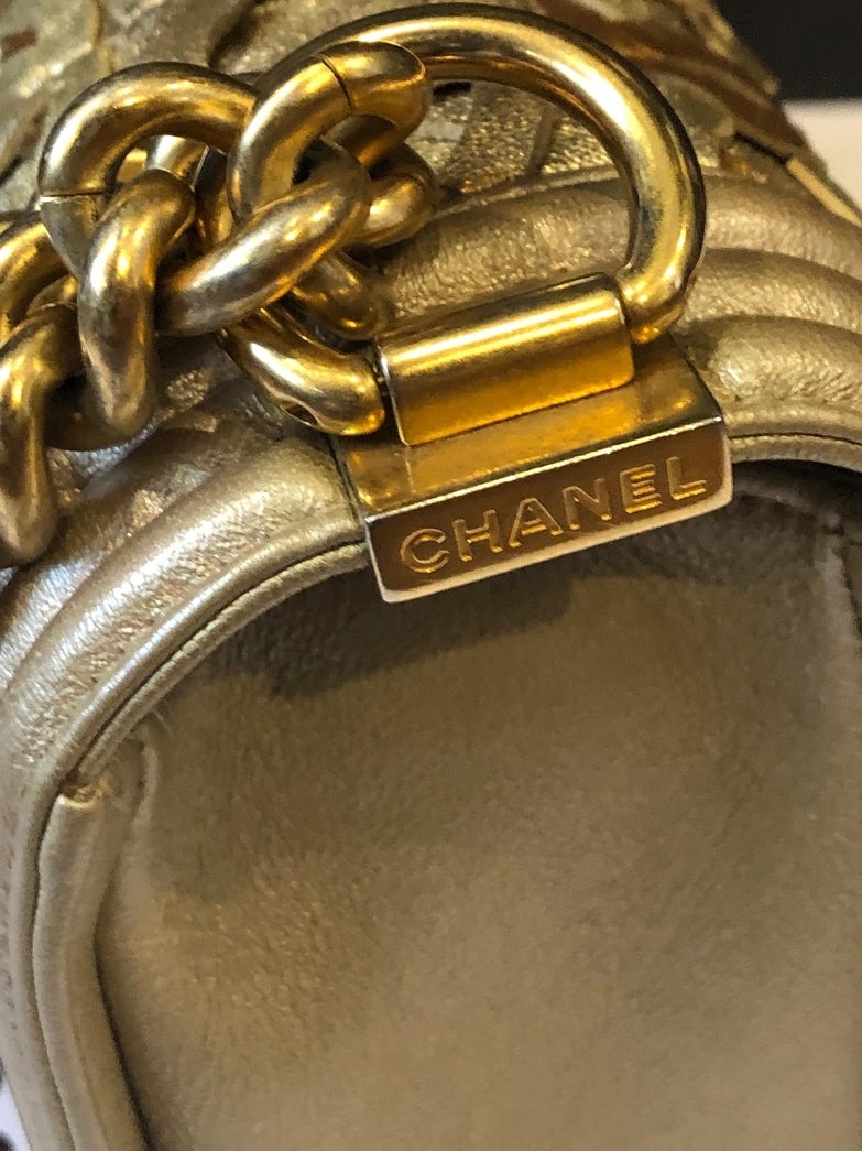 CHANEL Limited Edition Gold CC Cut-Out Boy Bag 2014-2015 - Image 9