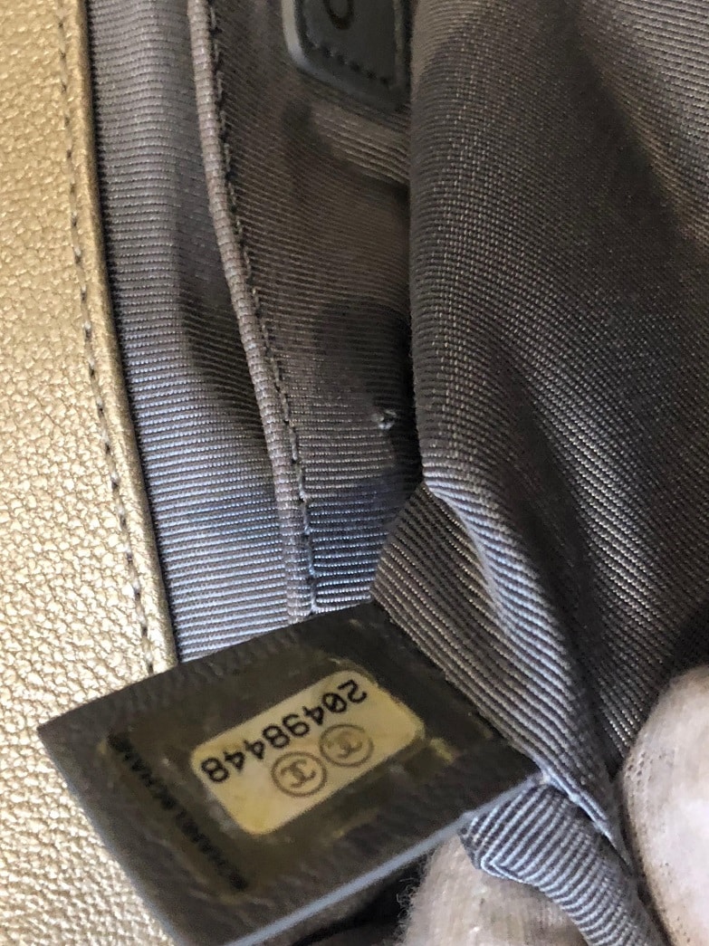 CHANEL Limited Edition Gold CC Cut-Out Boy Bag 2014-2015 - Image 16