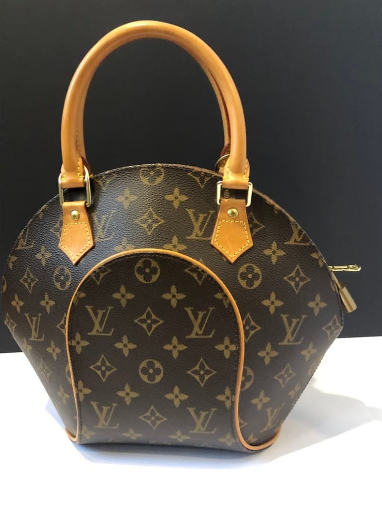 LOUIS VUITTON Ellipse Shoulder Bag Monogram Perfect Condition - Image 2