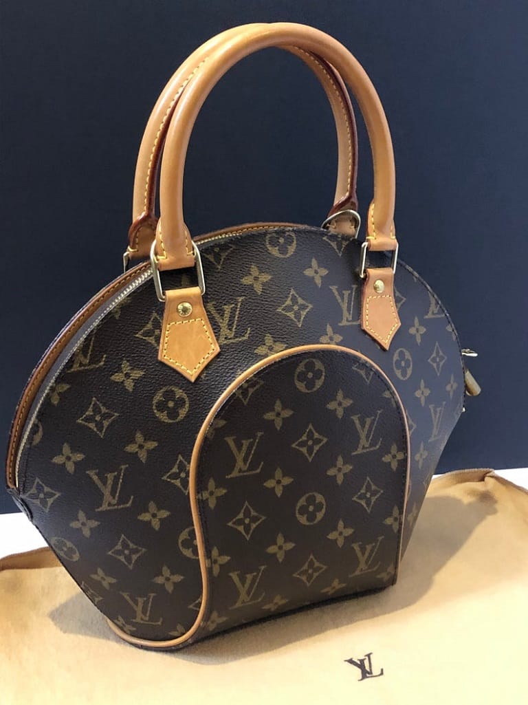 LOUIS VUITTON Ellipse Shoulder Bag Monogram Perfect Condition - Image 3