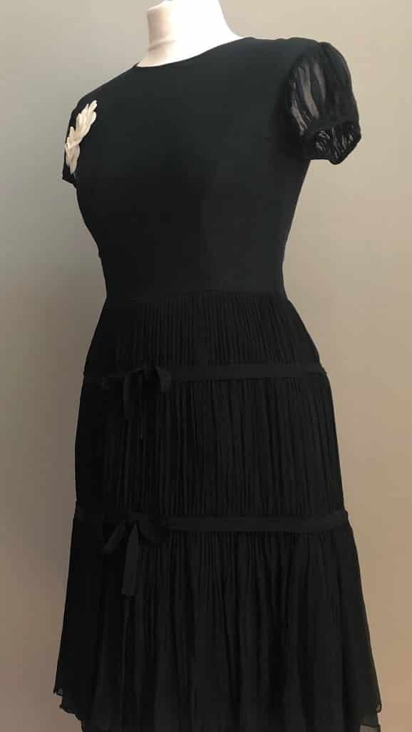 French Couture Dress Black Silk Wasp-Waisted Pleats Circa 1950-1960’s - Could Be Attributed to Christian Dior - Image 3