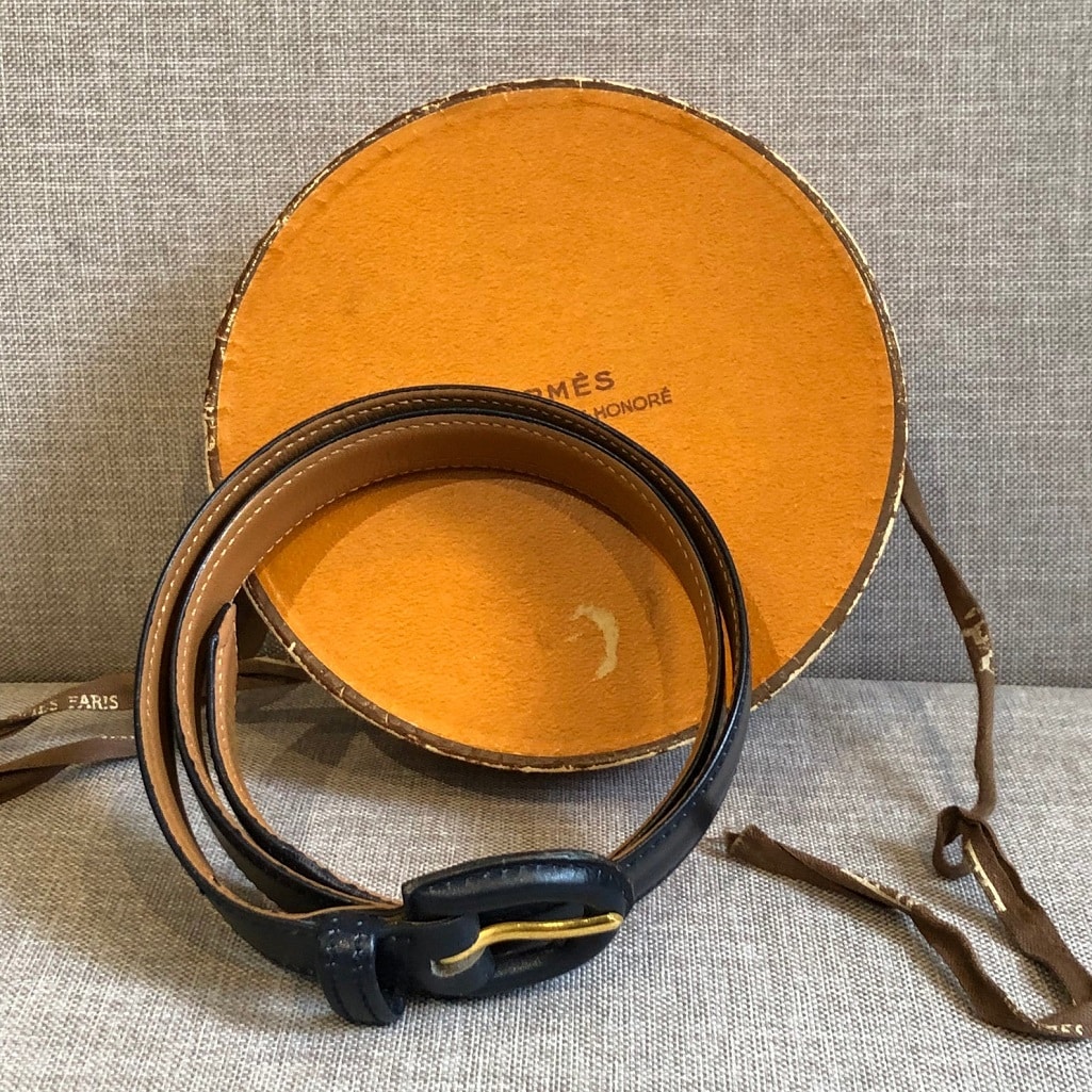 HERMÈS Belt Vintage Calfskin Navy Blue Leather Small Rare W/Box - Image 4