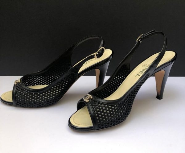 CHANEL Slingback Pumps CC Logo Pearls Black - Image 5