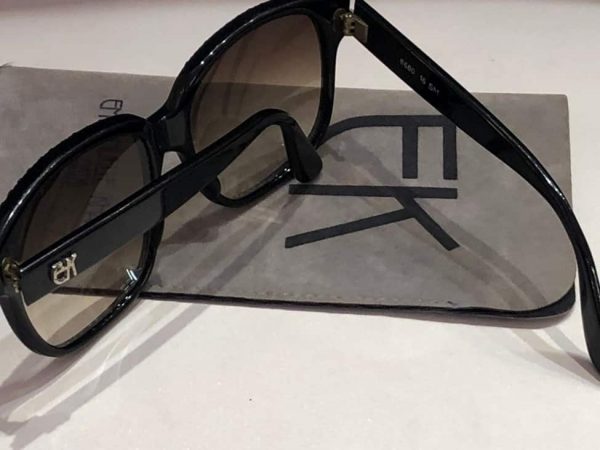 EMMANUELLE KHANH Black Diamante Sunglasses Vintage Square oversized frame glasses - Image 5