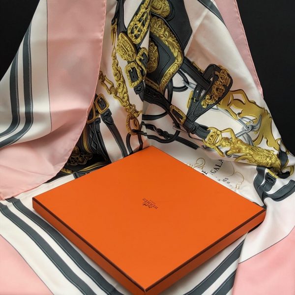 HERMÈS Scarf Brides de Gala Silk H Grygkar Pink Grey Gold W/Box