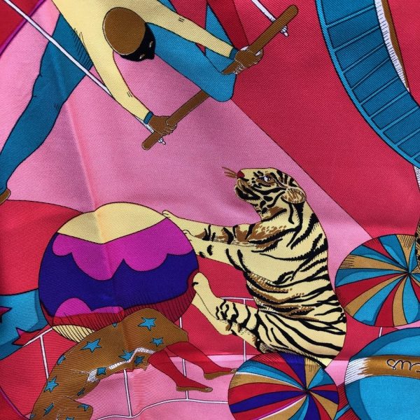 HERMÈS Scarf Circus Silk Annie Faivre 1982 Fuchsia Pink Multi W/Box - Image 9
