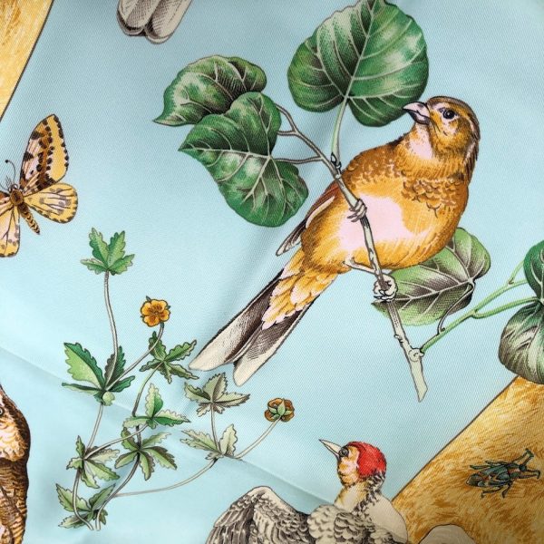 HERMÈS Scarf La Vie Au Grand Air Silk Antoine de Jacquelot 1990 Gold Multi W/Box - Image 9