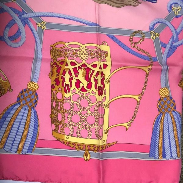 HERMÈS Scarf Les Muserolles Vintage Silk Christiane Vauzelles 1974 - Image 3