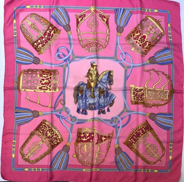 HERMÈS Scarf Les Muserolles Vintage Silk Christiane Vauzelles 1974 - Image 5