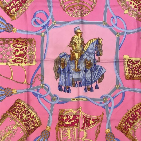 HERMÈS Scarf Les Muserolles Vintage Silk Christiane Vauzelles 1974 - Image 6
