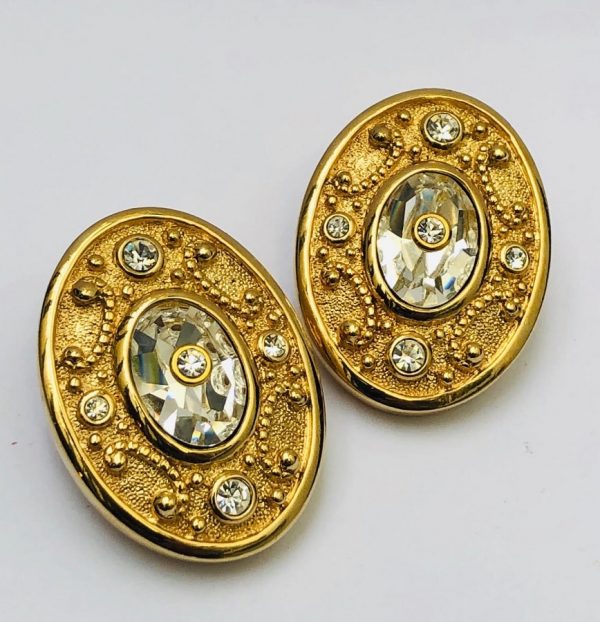 GROSSE 1980s Oval Swarovski Cyrstal Gold Tone Clip-On Vintage Earrings