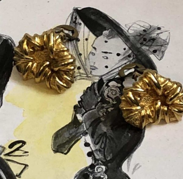 CHRISTIAN LACROIX Vintage Heart Clip On Gold Earrings 1994