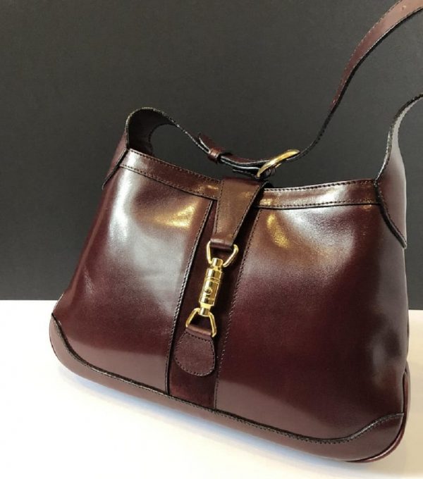 Vintage Gucci Style Shoulder Bag Red Burgundy Calfskin & Suede Gold Push bullet Clasp