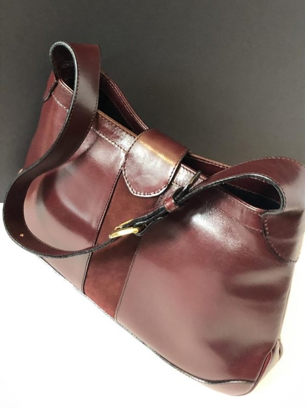 Vintage Gucci Style Shoulder Bag Red Burgundy Calfskin & Suede Gold Push bullet Clasp - Image 4