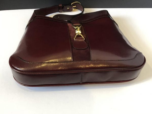 Vintage Gucci Style Shoulder Bag Red Burgundy Calfskin & Suede Gold Push bullet Clasp - Image 6
