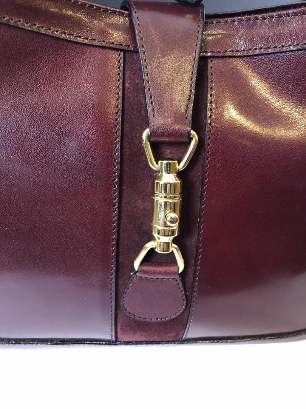 Vintage Gucci Style Shoulder Bag Red Burgundy Calfskin & Suede Gold Push bullet Clasp - Image 7