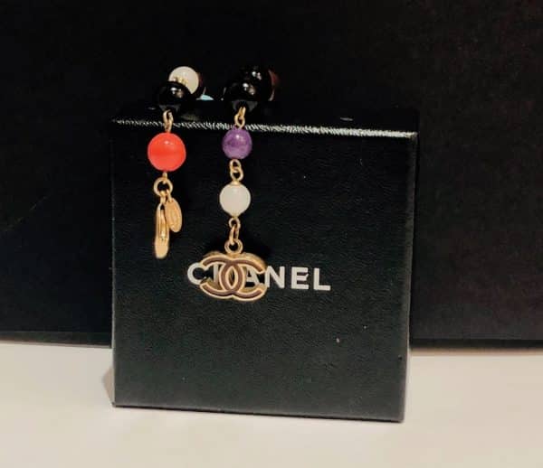 CHANEL Bracelet CC Logo Charm Multi Pearls Gold Tone - Image 7