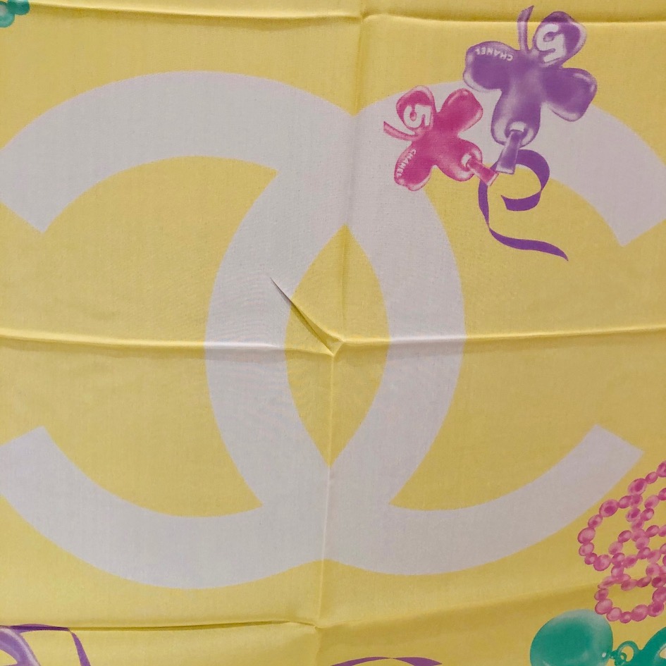 CHANEL Silk Scarf Bijoux Jewellery Pearls Earrings CC Logo - Image 8