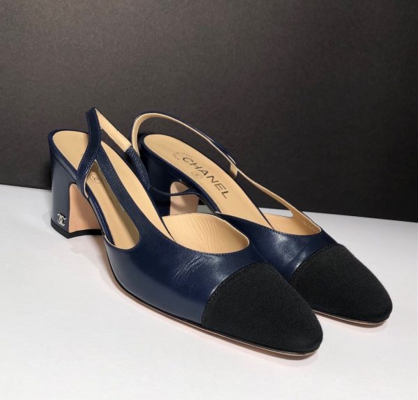 CHANEL Sling Back Goatskin & Grosgrain Navy Blue & Black 38 As New - Image 3