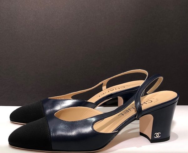 CHANEL Sling Back Goatskin & Grosgrain Navy Blue & Black 38 As New - Image 4