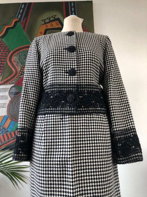 NINA RICCI 1985 Jacket Suit Tweed Bouclé Harlequin Black & White Lace Vintage - Image 2