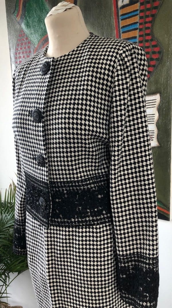 NINA RICCI 1985 Jacket Suit Tweed Bouclé Harlequin Black & White Lace Vintage
