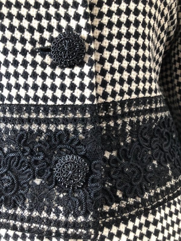 NINA RICCI 1985 Jacket Suit Tweed Bouclé Harlequin Black & White Lace Vintage - Image 5