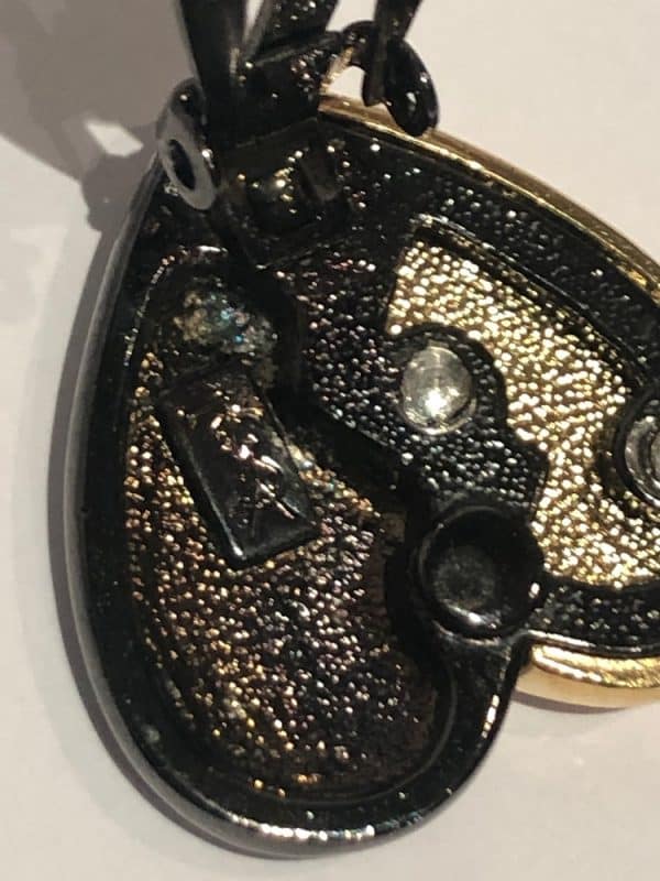 YVES SAINT-LAURENT Vintage Enamel Crystal Heart Clip-On Earrings - Image 8