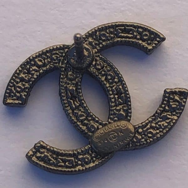 CHANEL CC Stud Earrings Silver Metal Black & Crystal Pre-Fall 2014 - Image 7