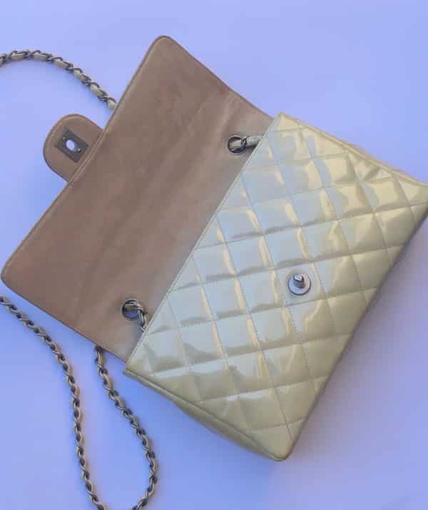 CHANEL Timeless 2.55 Flap Bag Patent Leather Cream Circa 2000 - Image 6