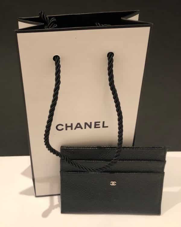 CHANEL Classic Cards Holder Caviar CC Logo Vintage