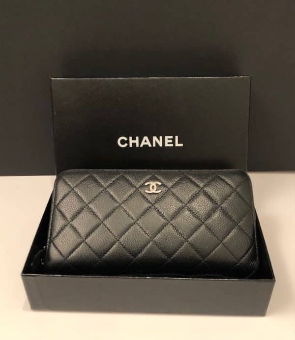 CHANEL Wallet Black Caviar Quilted CC Logo Long Vintage - Image 3
