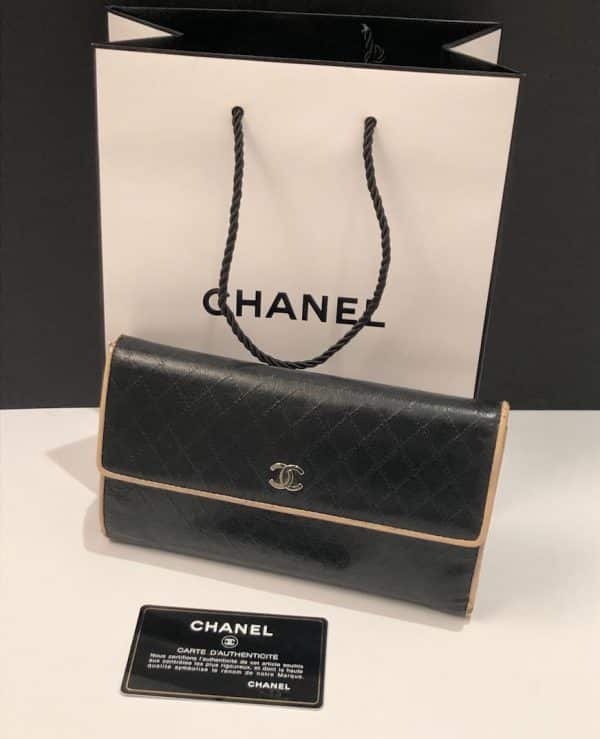 CHANEL Wallet Quilted CC Logo Black Cream Long Fold Purse 2008