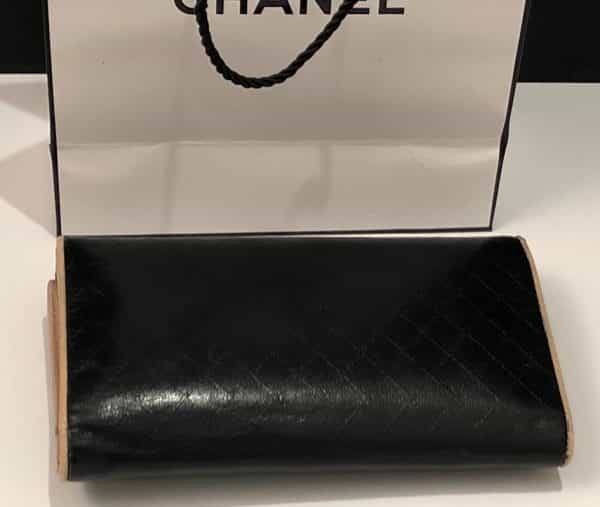 CHANEL Wallet Quilted CC Logo Black Cream Long Fold Purse 2008 - Image 4