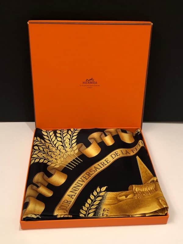 HERMÈS Scarf Carré Liberty 1986 By Joachim Metz - Image 2