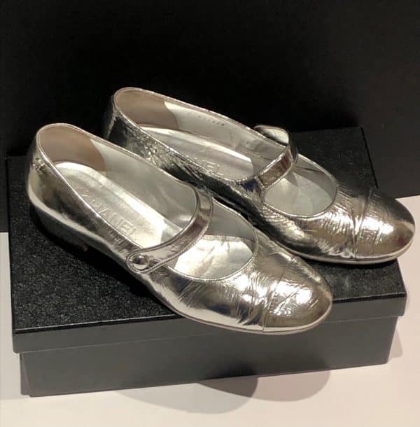 CHANEL Ballerina Flats Laminated Calfskin Silver Crossover Strap Leather Shoes - Image 4