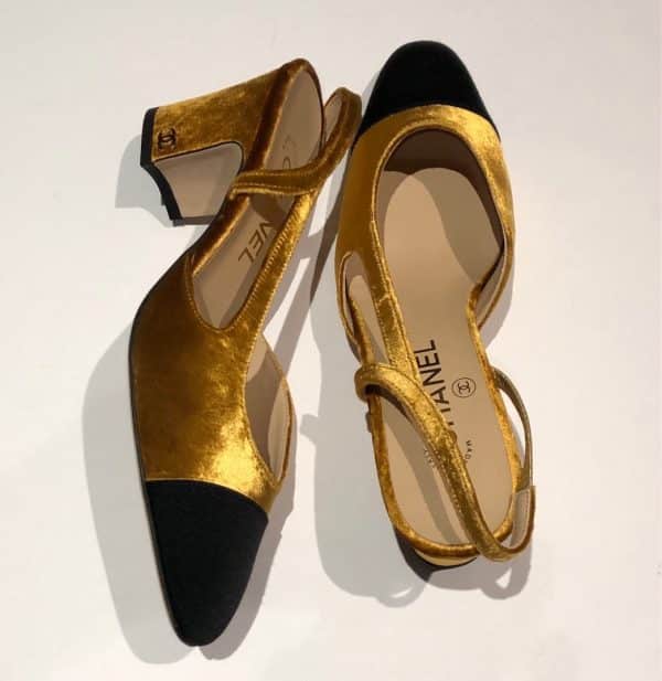 CHANEL Sling-Back Grosgrain & Velvet Black Gold Never Worn W/Box - Image 7
