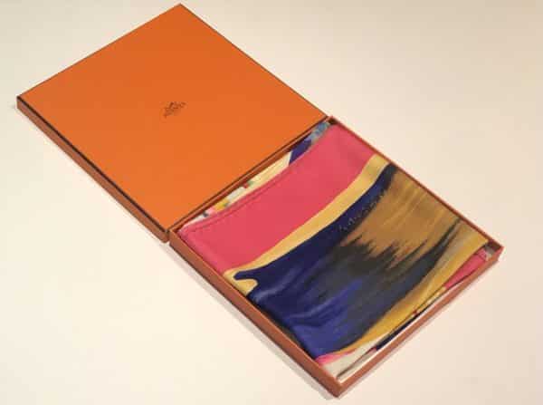 HERMÈS Scarf Smiles In The Third Millenary By Sefedin Ibrahim Alamin 2000 W/Box - Image 2