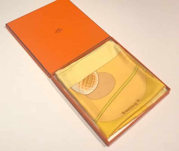 HERMÈS Scarf Swing II Rare By Julia Abadie 1979 W/Box - Image 2