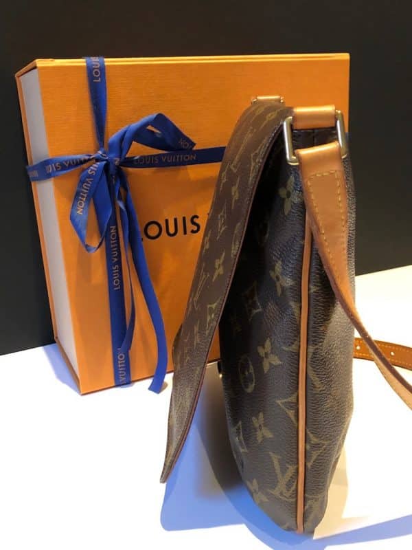 LOUIS VUITTON Monogram Musette Salsa Shoulder Bag Circa 2000 - Image 8