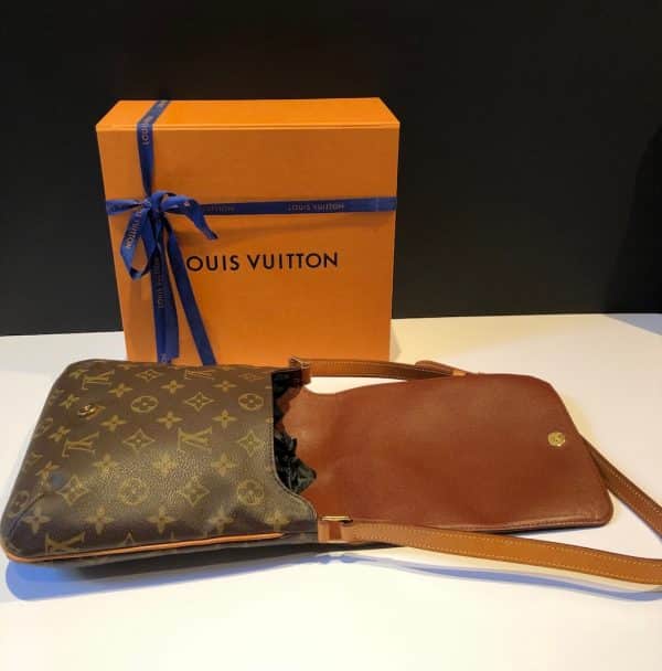 LOUIS VUITTON Monogram Musette Salsa Shoulder Bag Circa 2000 - Image 9