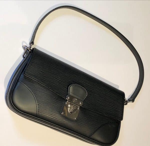 LOUIS VUITTON Vintage Epi Black MM Bag Circa 1990s - Image 8
