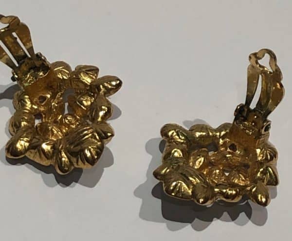 YVES SAINT-LAURENT Vintage Necklace Earrings Flower Set Gripoix Gold Circa 1990s - Image 9