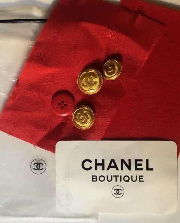 CHANEL Vintage CC Logo 12 Buttons Double-Breasted Jacket 1990s - Image 12
