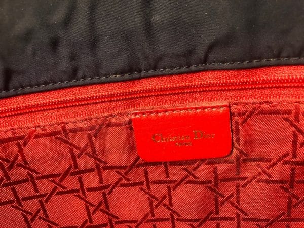 CHRISTIAN DIOR Vintage Lady DIOR 42 cm Bag Black Quilted Canvas Gold Charms 1980s - Image 11