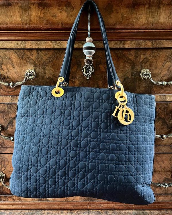 CHRISTIAN DIOR Large Lady Dior Bag