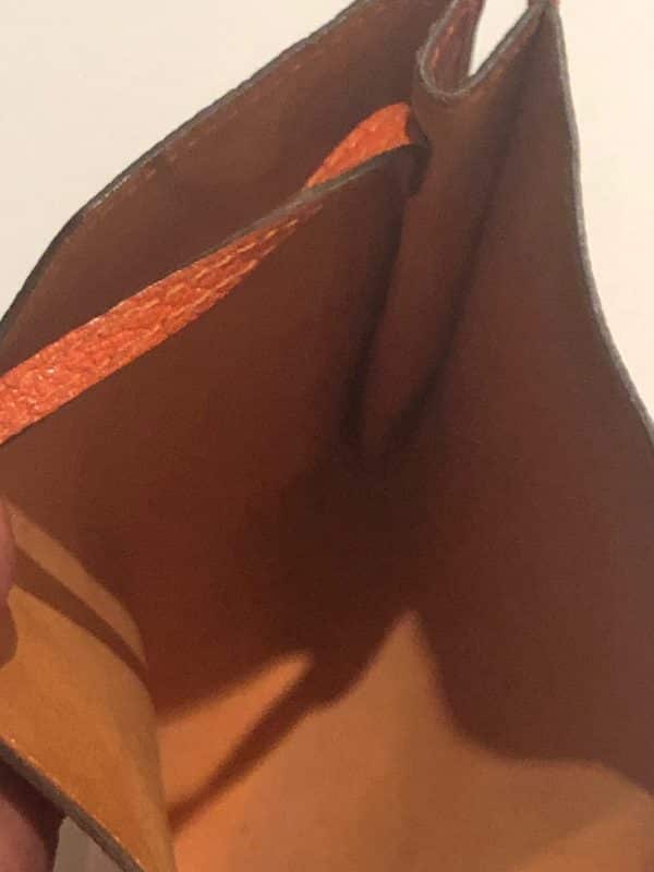 HERMÈS Vintage Onimaitou Crossbody Shoulder Bag Pochette Orange Clémence Leather Circa 2004 - Image 8