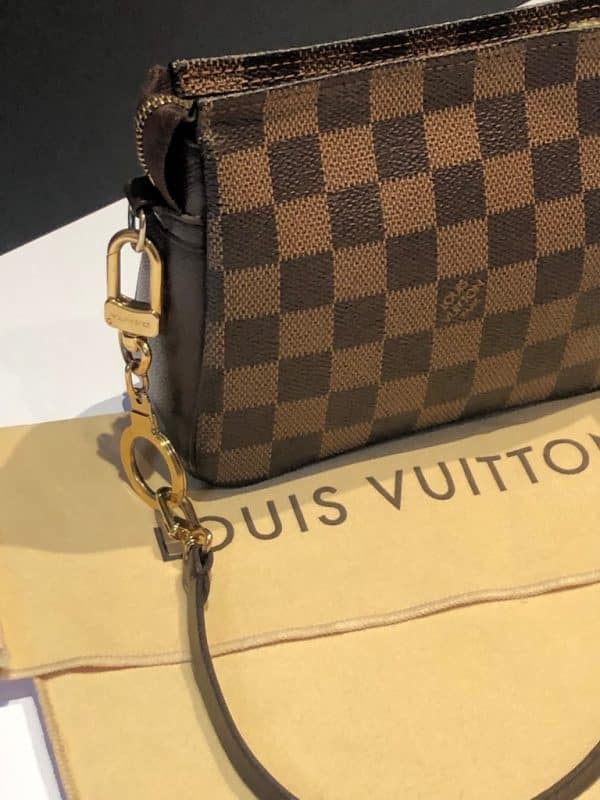 LOUIS VUITTON 2001 Damier Top Handle Bag Mini Vintage - Image 3