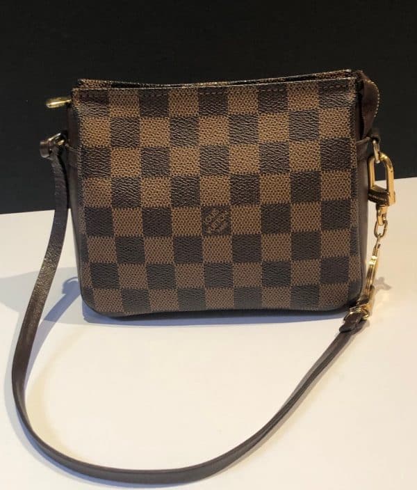 LOUIS VUITTON 2001 Damier Top Handle Bag Mini Vintage - Image 4