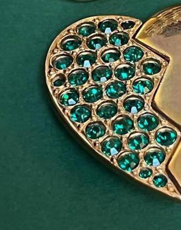 YVES SAINT-LAURENT Haute Couture Vintage Heart-Shaped Earrings Emerald Green Diamante By Goossens Circa 1983 - Image 7